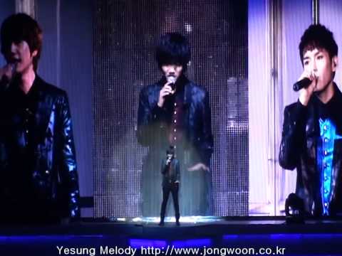 111004 SJ K.R.Y in Nanjing "Sorry Sorry Answer"