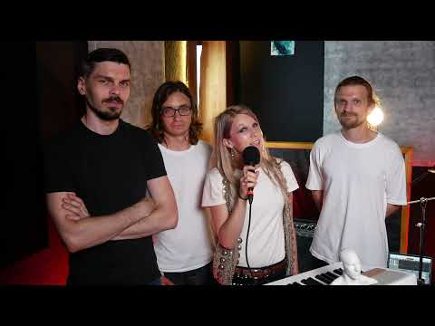 Vinok - elephant girl (Live @Quiet Sessions)