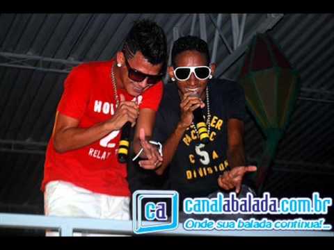 MC TOCHA E DADA BOLADÃO PART  MC DREAD E GG   SE NÃO DÁ EMPRESTA