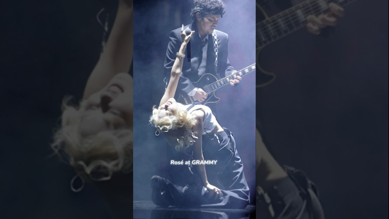 Rosie ateeeeeee #blackpink #shortsfeed #viral #shortvideos #shorts #shorts#viral #kpop#rosieatgrammy