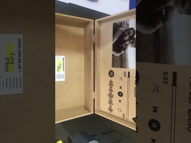 Vídeo relacionado con ASDCXZ Fondo fotográfico con Purpurina 1.8x1.2 m, Fondo de Pared fotográfico con Empalme de Madera Plateada Dorada con Purpurina, Fondo de Caja de Fotos de Vinilo para sesión de Fotos de cumpleaños