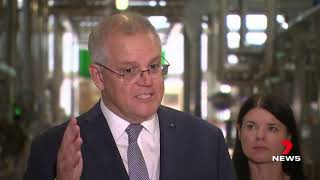 Melbourne restaurants turning to robot waiters as they face a staff crisis   7NEWS