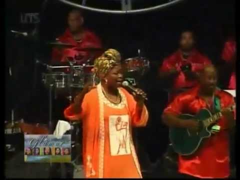 ELIA ISENIA T'ESAKI T'ESUN.