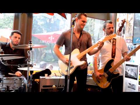 Doug Deming & The Jeweltones w/ Dennis Gruenling at the Blues City Deli #8