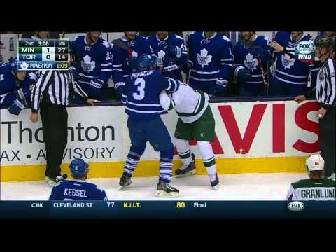 Gotta See It: Phaneuf fights despite recently broken hand