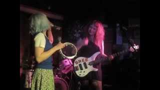 Tacocat - Hey Girl + Spring Break-Up (Live @ The Windmill, Brixton, London, 08/11/14)