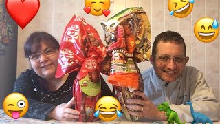 Apriamo le uova di Pasqua di Kit Kat e Uovosauro !!! Con ospiti 😂😂😂