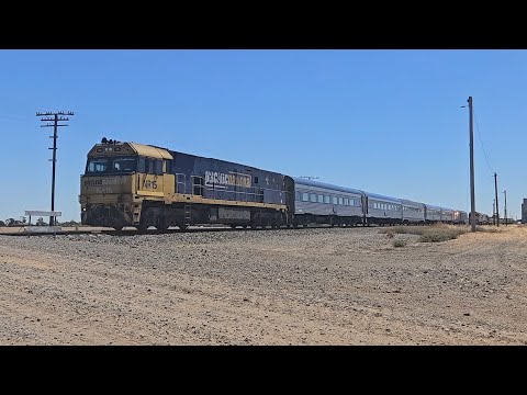 5AM8 up JBRE The Overland (NR15, 7V), Adelaide to Melbourne, 1403, 19/2/26, Murtoa  VIC 