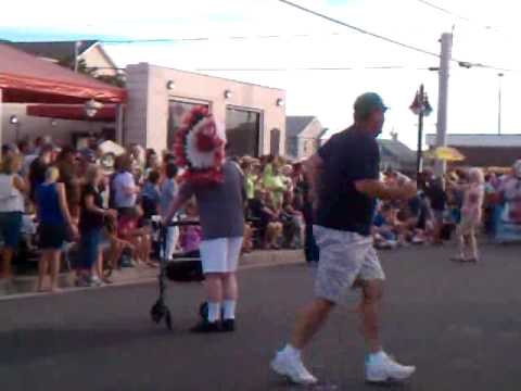 Jim Donaghy leads the South Philadelphia String Band's Strut once again...