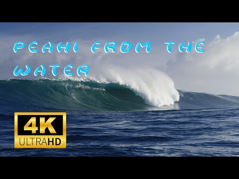 MONSTER SWELL HITS HAWAII! PEAHI FROM THE WATER!