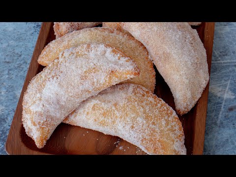Empanadas dulces fritas, rellenas de piña 🍍