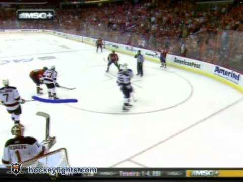 David Clarkson vs Matt Bradley