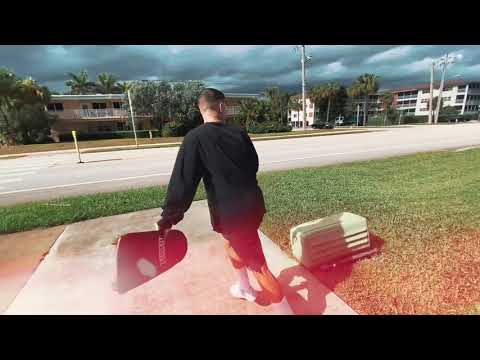 HRTBRKFEVER - SAUCY [Lyric Video]