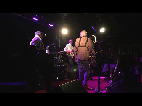 Girma Bèyènè & Akalé Wubé : Enkèn Yèlélèbesh @ New Morning, Paris (12/10/17)