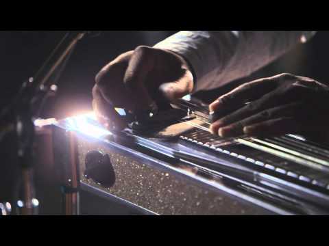 Robert Randolph & The Family Band - Amped Up