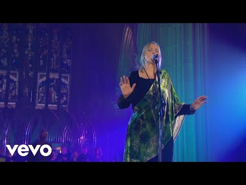 Moya Brennan - Perfect Time (In Concert at Armagh Cathedral)