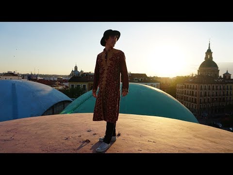 Erik Sjøholm - La Latina (Live on roof of Mercado de la Cebada)