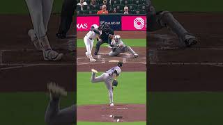 Yordan Alvarez rockets one out for home run No. 7! ????