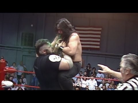 Fight Size Update: The Great Kabuki Retiring, Phoenix Suns And The Young Bucks, Braun Strowman New YouTube Show, Impact Viewership And More!