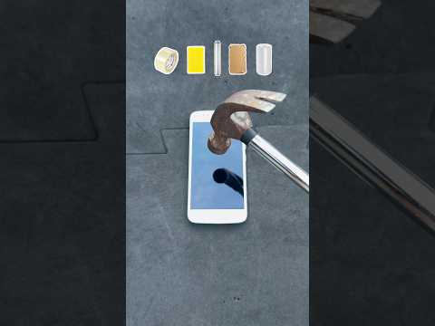 Qual material protege o celular de um martelo? #experimento #papelão #esponja #celular #martelo