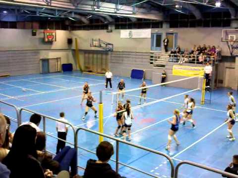 2013.11.16 AZS UE Kraków-KRS Ekstrim Gorlice 0-3 (2liga siatkarek) 22/26