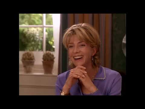 The Parent Trap (1998) trailer thumbnail with Lindsay Lohan as Hallie/Annie