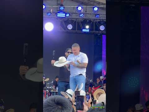 Éxitos rotundo la presentación de Andrés Franco “El Agropecuario” en #Guayatá.