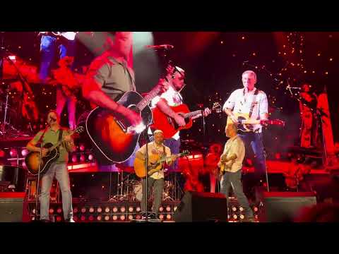 Atlantic City (Live in Jersey) [feat. Bruce Springsteen and Kings of Leon]