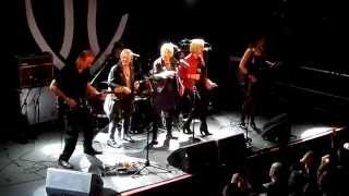 Hugh Cornwell - Hanging Around - Vocals supplied by Hazel O'Connor and her band.