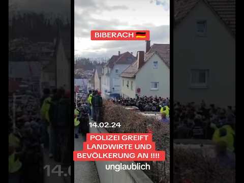 Polizei nutzt Pfefferspray & Schlagstöcke🚨🚜 #pfefferspray #polizei #demo #biberach #traktor