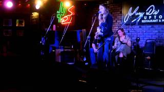 MaryBeth Maes - Talkin Bout the Brew (live at Johnny D's 3-6-11)