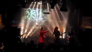 Obtest  20 metu scenoje