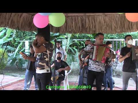 compadre chemo Kikey Díaz