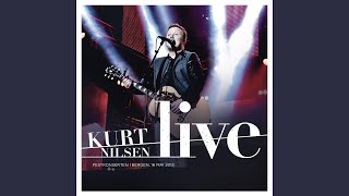 Here She Comes (Live)