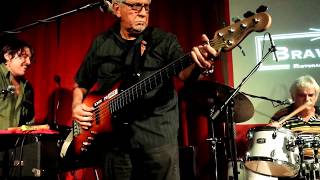 AZYMUTH  villa mariana (by Alex Malheiros, Ivan Conti, Kiko Continentino) Live at Bologna