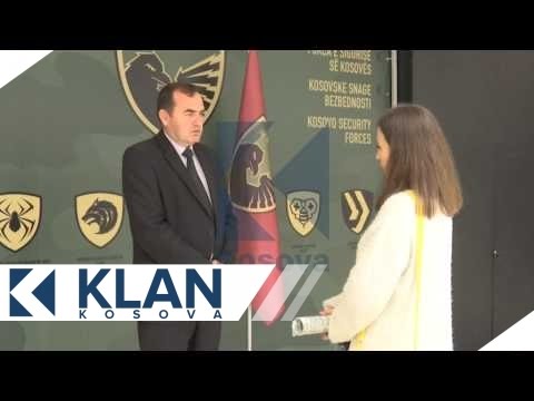 Fotografia e FSK-së që nxiti reagime - 05.07.2015 - Klan Kosova