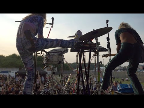 IKAN HYU - I'ts Time I Be Me Now {live at RFP HOPE}