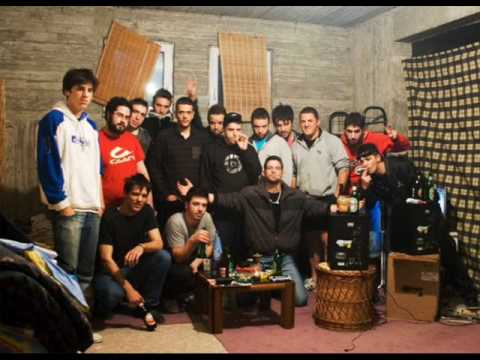 Mikrofonias - Pes mou (feat. Stigma Neolaios and Hatemost)