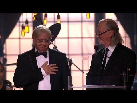 Roger Glover & Ian Paice of Deep Purple reads the citation for Metallica’s - Polar music prize (TV4)