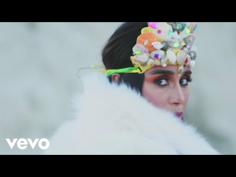 Gabriela Nader - Drunk Dance