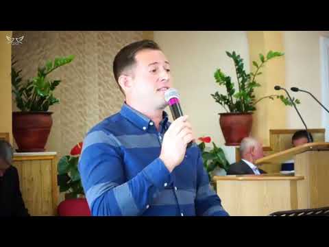 Corneliu Buble - M-ai gasit pe un drum parasit