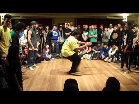 UNDERCYPHERS 2012 (GIVE IT UP OR TURN IT LOOSE) - Flavor Kingz Crew vs MalaFuria Crew (SemiFinal)