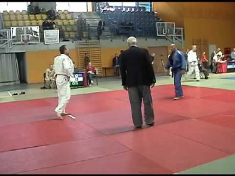 Judo 2009 Budapest - Costin (ROU) vs. Mandru (ROU) - Hungarian Open [-81kg] - bronze medal