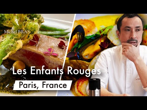 Cozinha francesa moderna de Dai Shinozuka no Les Enfants Rouges | Aprimorada com Le Moulin Michel BRAS