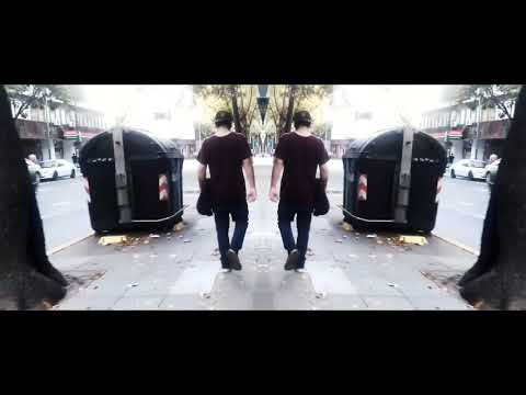 Ey Lee - smoking púrpura