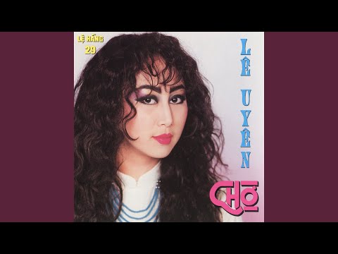 Thể hiện bởi Lê Uyên