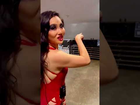 COME BACKSTAGE! On Tour with Hans Zimmer