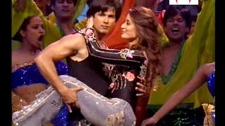 Download lagu Shahid Kapoor & Kareena Kapoor Live Performance @ IIFA 2005 mp3 Download lagu Shahid Kapoor & Kareena Kapoor Live Performance @ IIFA 2005 mp3