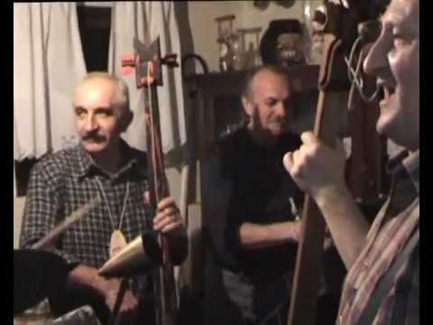 GRUNTOVEC BEND   PROCVALE SU DUNJE NA GRANAMA