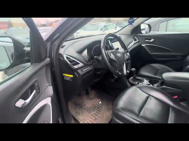 2019 Hyundai Santa Fe XL Luxury Heated Seats | Bluetooth | G... in Cars & Trucks in London